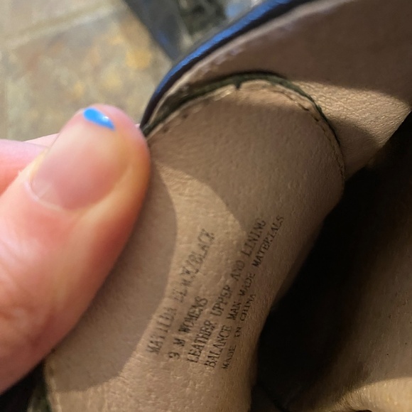 G.H. Bass Floral Oxford Shoes - Picture 3 of 4